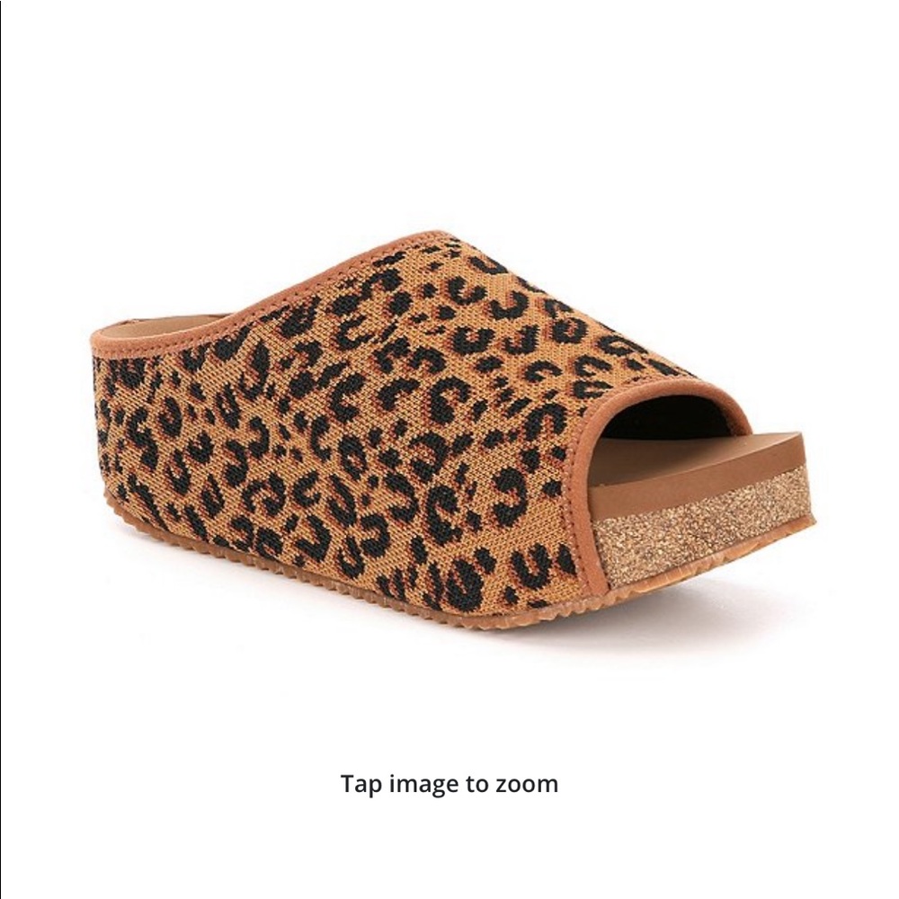 NIB Volatile Leopard Sandals
